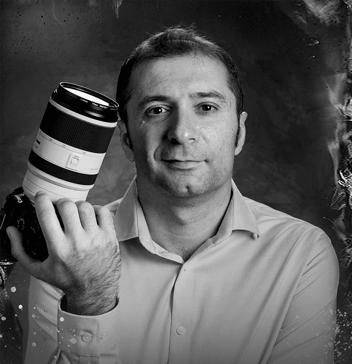 Luxury wedding photography at high-end venues, capturing elegant moments and sophisticated decor.